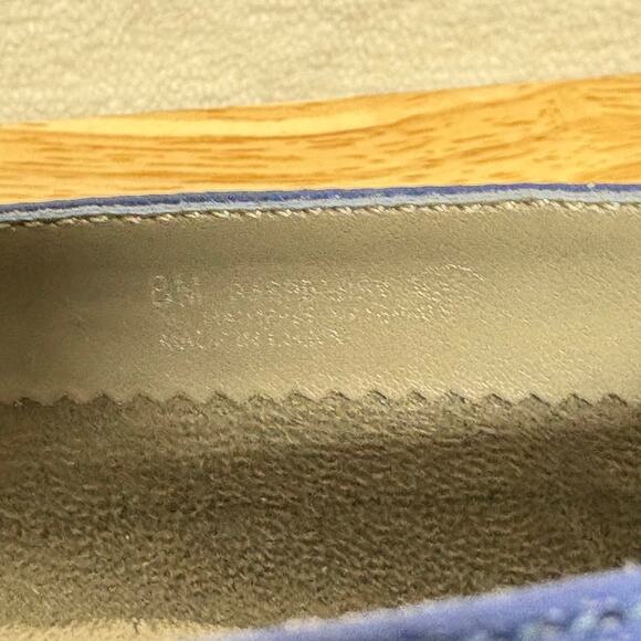 Aerosoles Royal Blue Leather Rasberry Button Ballet Flats Womens Size 8M - Picture 10 of 11